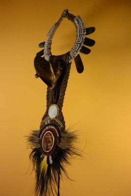 Alte indonesische Halskette - Stamm - Helmkasuar