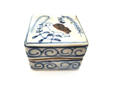 Caja pequeña de porcelana china - Cuadrado - Pájaro