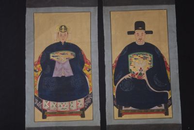 Chinesische Ahnenportraits Qing Dynastie Marineblau