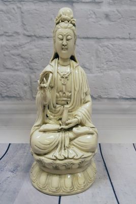 Estatua China Blanca - Porcelana Dehua - Posición de meditación diosa