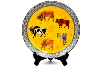 Gran Plato de Porcelana China 33cm - Los cinco búfalos