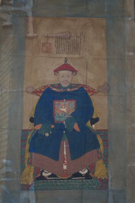 Großes Gemälde eines chinesischen Würdenträgers (ca. 70 Jahre alt) - Kaiser