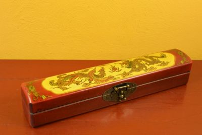Pequeña caja de madera de China Roja y Amarillo Dragón