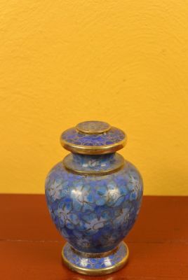 Vase oder Gefäß in Cloisonné Blau Blumen